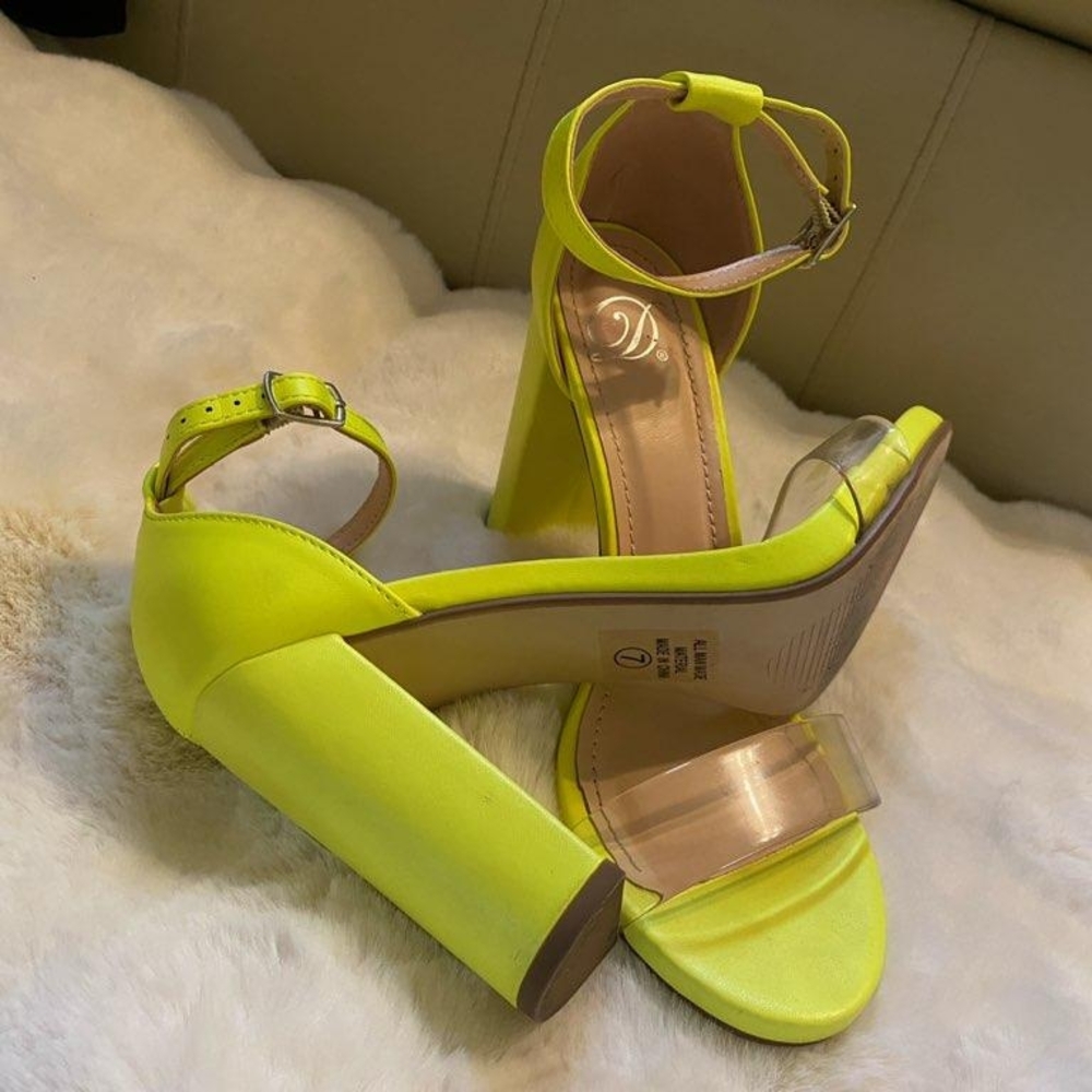 Vibrant Yellow High-Heeled Sandals with Chunky Block Heel